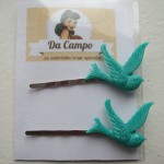 Hårnåle med pastelgrønne svaler