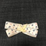 Beige sailor sløjfe med svale