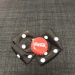 Sort coca-cola sløjfe