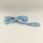 mini babysløjfe i blä med cupcakes